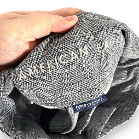 4 for $20 SALE! AEO Tie Waist Cuffed Mom Shorts, Houndstooth Plaid, Size 2 - Picture 5 of 10